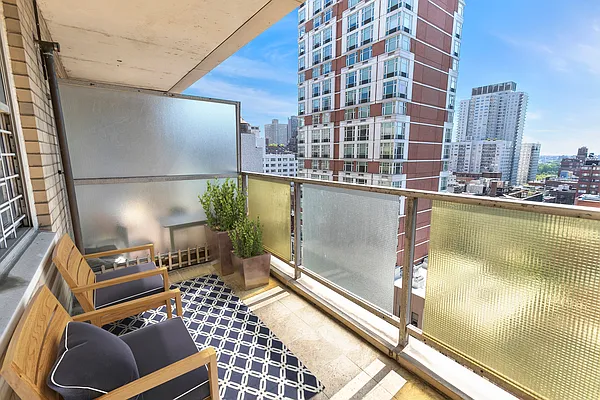 Rented by Compass | media 20