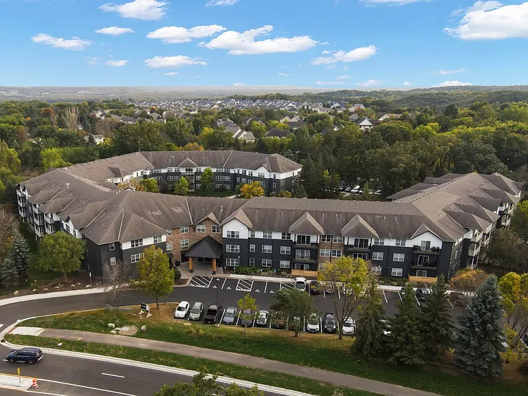 Chaska Place Apartments — Photo 53