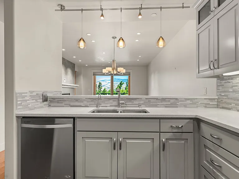 175 Lithia Way #201 — Photo 11