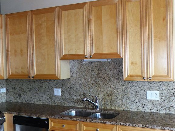 4th image of 1464 S Michigan Ave APT 1102
