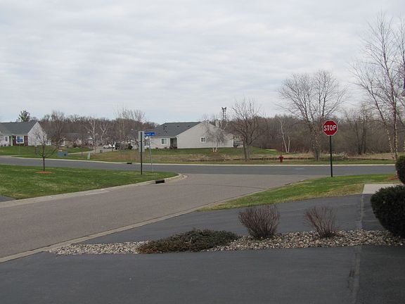 3rd image of 7593 Ojibway Park Ct