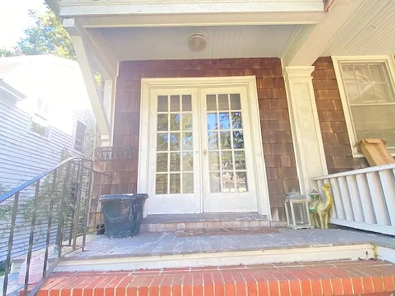 1443 & 1445 Moultrie Ave — Photo 1