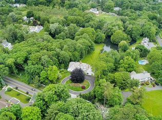 215 North St, Greenwich, CT 06830