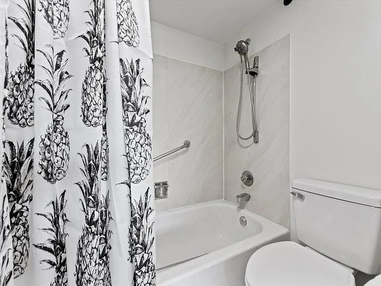 300 Waterway Dr S #308 — Photo 9