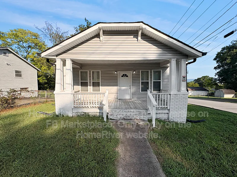 1219 N Chamberlain Ave
