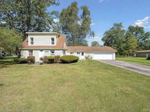 43832 Robson Rd, Van Buren Township, MI 48111