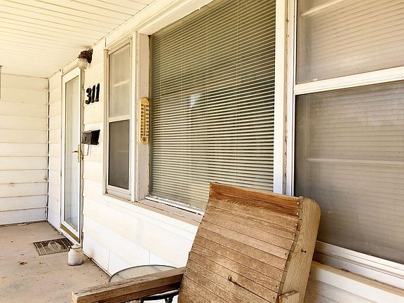3rd image of 311 Avenue J