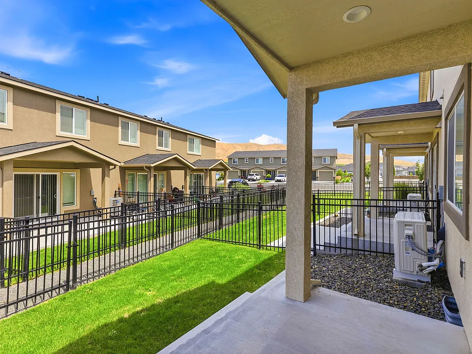 West Vine Townhomes