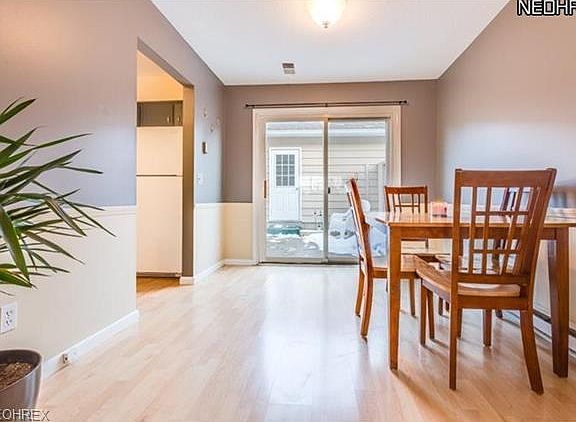 3rd image of 8288 Deepwood Blvd Unit 6