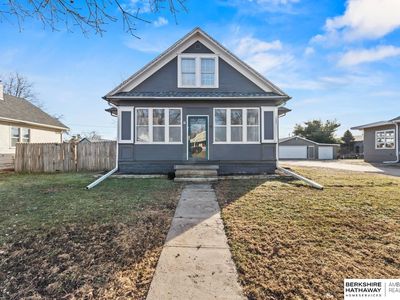 915 W Military Ave, Fremont, NE, 68025