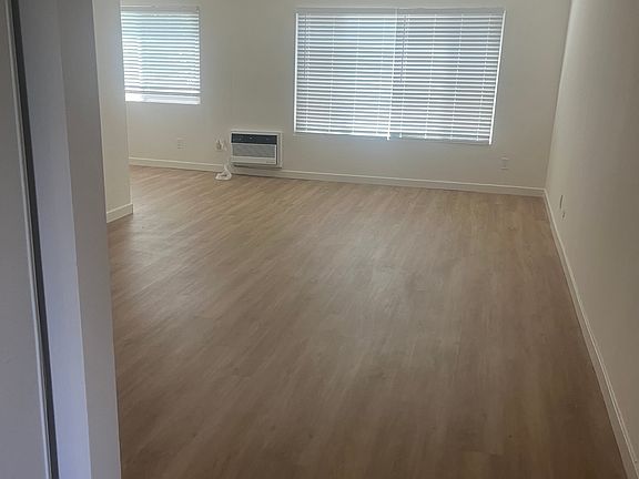 2nd image of 1280-2 Boynton St #23