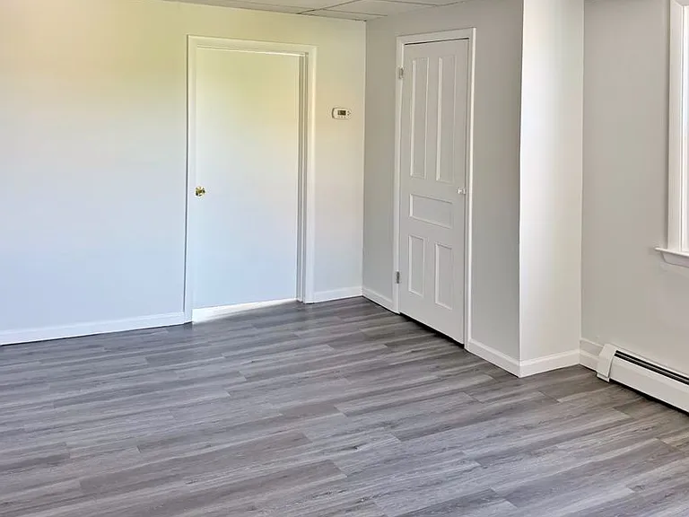 1129 Butler Street — Photo 6