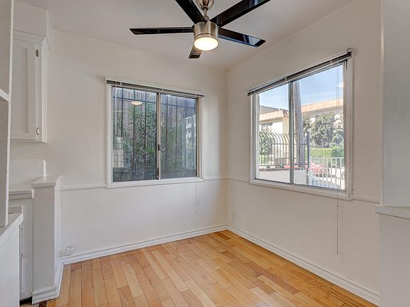 4th image of 1218 N Mansfield Ave APT 1