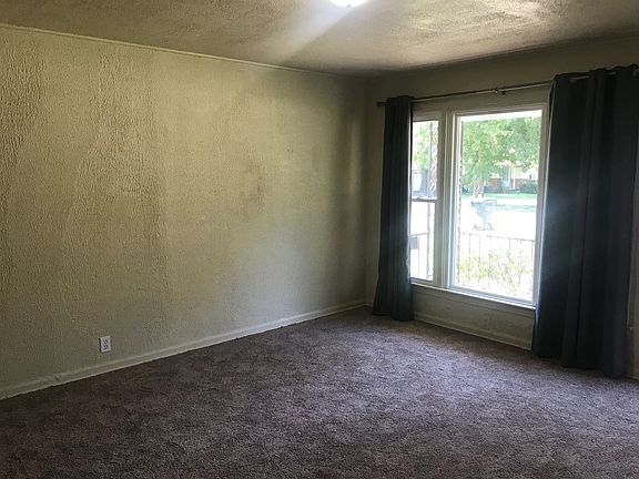 2nd image of 5924 NW 28th St