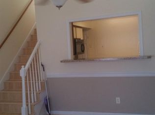 516 Thorncliff Dr APT 203, Newport News, VA 23608