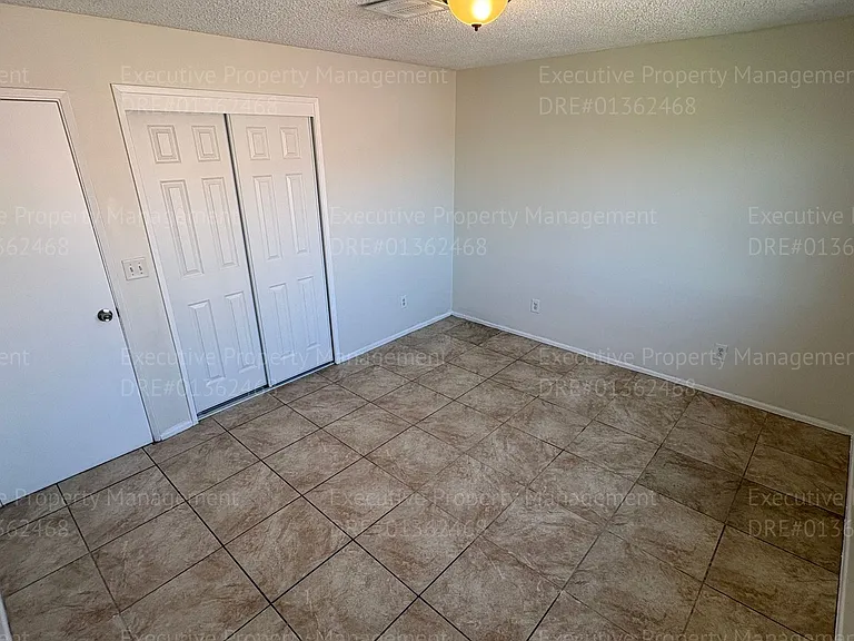 1405 Pacific St — Photo 20