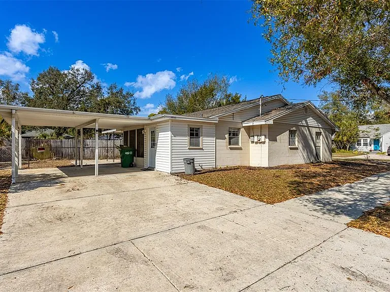 812 W Warren Ave — Photo 12