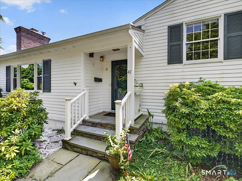 41 Island View Ave