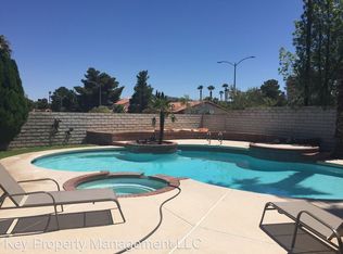 2701 Miraflores Ave, Las Vegas, NV 89102