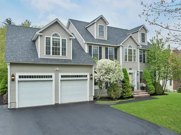 6 Hancock Road, Windham, NH 03087