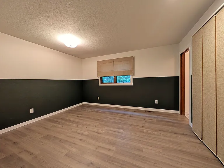 4529 Chelsea Ct — Photo 2