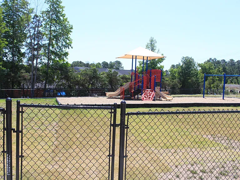 1212 Nightshade Dr — Photo 27
