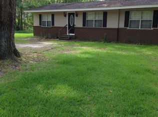 9201 Orange Lake Rd, Moss Point, MS 39562