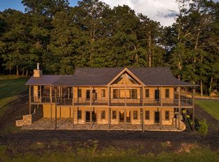 95 Upper Ridge Trl, Morganton, GA 30560