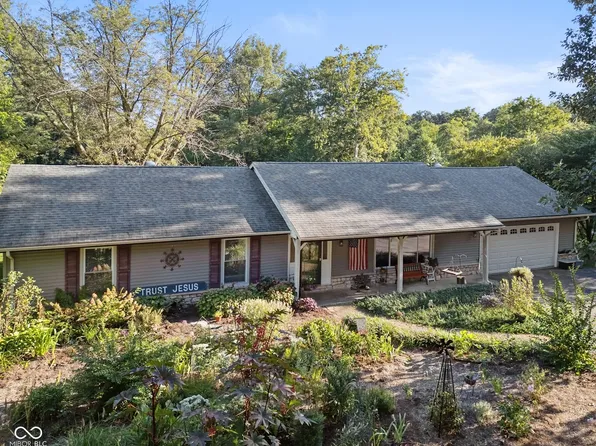 1761 W 700 S, Columbus, IN 47201