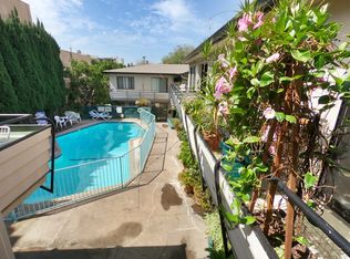 11662 W Sunset Blvd #6, Los Angeles, CA 90049