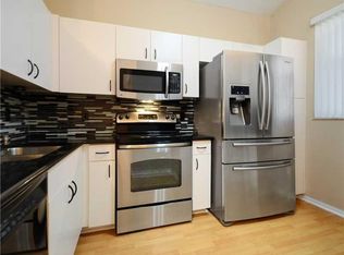 230 Ponce De Leon St, Royal Palm Beach, FL 33411