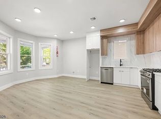 859 S 16th St FLOOR 1, Newark, NJ 07108