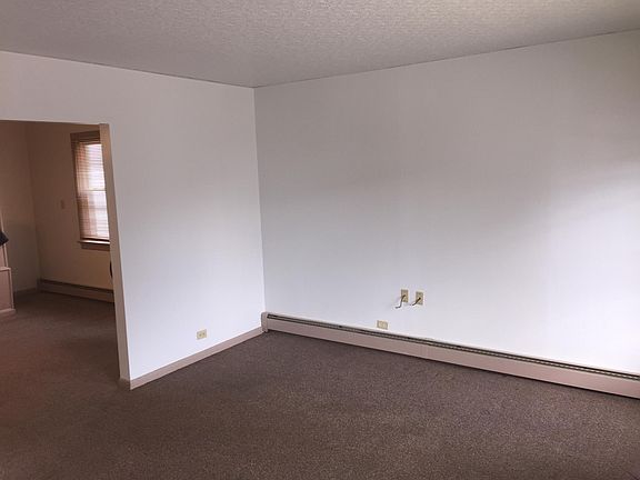5th image of 44 Zerby Ave
