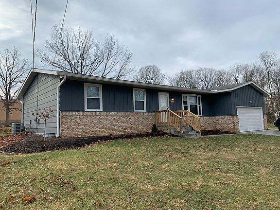 2nd image of 1686 Higby Dr