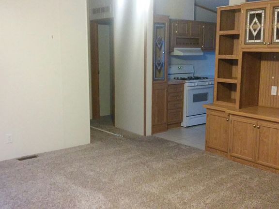 2nd image of 230 Pheasant Ln