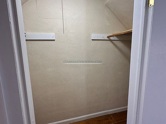 5th image of 21 Oxford Cir #21