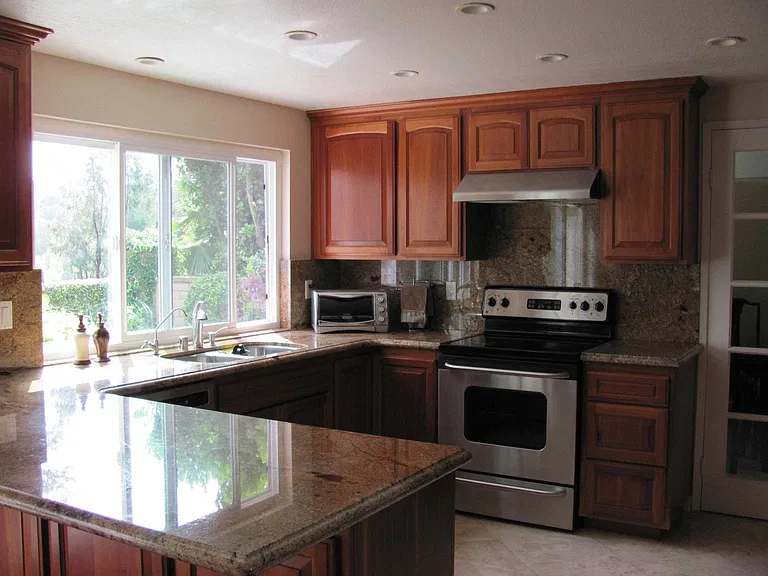 Kitchen 2 of 2