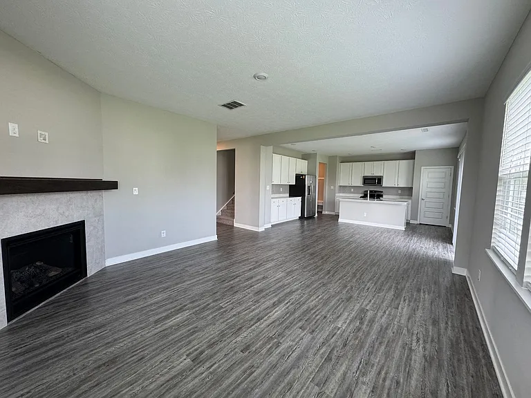 17158 Seaboard Pl — Photo 4