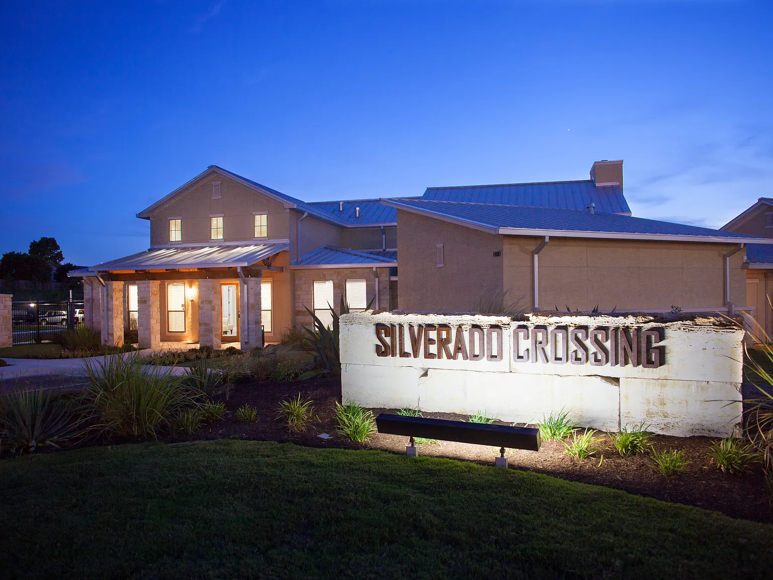 Silverado Apartments — Photo 2