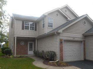 1445 Fairway Dr, Glendale Heights, IL 60139