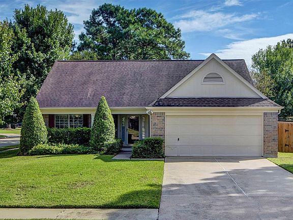 2nd image of 5558 Forest Trails Dr