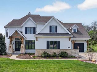 16404 Rosehill St, Overland Park, KS 66221