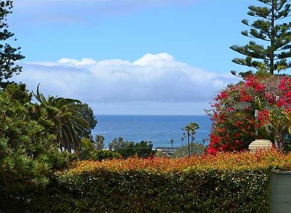 3rd image of 4450 Point Loma Ave