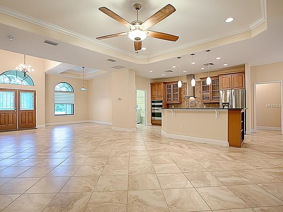4th image of 12048 Eagle Point Ct