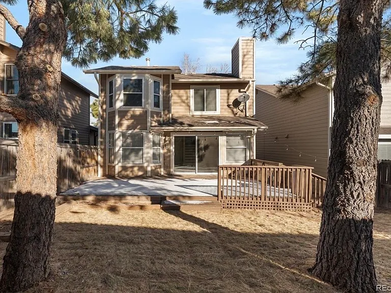 2060 E Phillips Ln — Photo 7