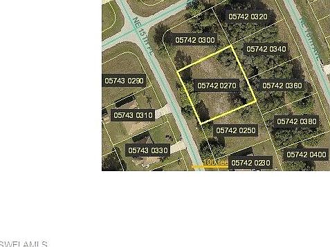 1st image of 3755 NE 15th Pl