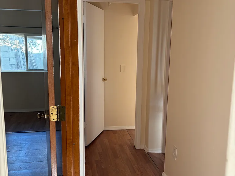 2113 Saint Cyr Ave SE #B — Photo 7