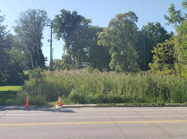 8895 Water St, Montague, MI 49437