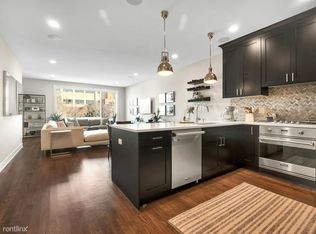 2538 N Ashland Ave, Chicago, IL 60614