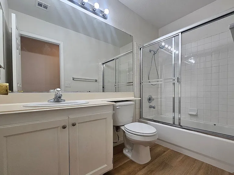 6612 Woodsworth Ave — Photo 17